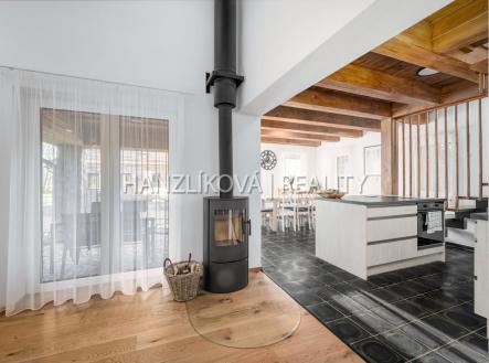 foto: 2 | Pronájem - chata/rekreační objekt, 156 m²