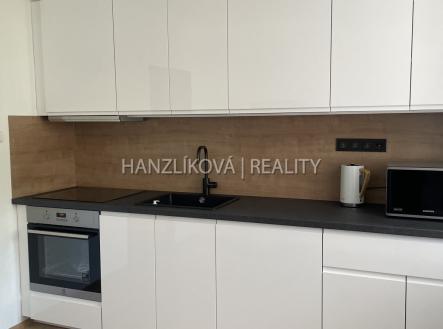 foto: 2 | Pronájem bytu, 2+1, 53 m²