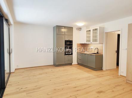 foto: 1 | Pronájem bytu, 1+kk, 41 m²