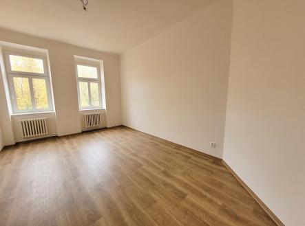 . | Pronájem bytu, 3+kk, 90 m²