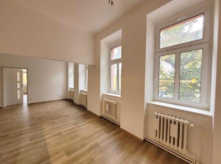 . | Pronájem bytu, 3+kk, 90 m²