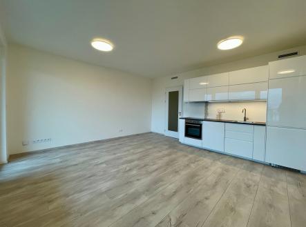 . | Pronájem bytu, garsoniéra, 36 m²