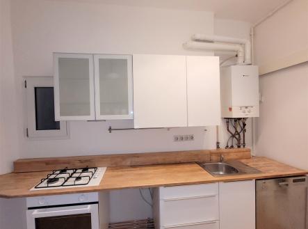 . | Pronájem bytu, 2+kk, 65 m²