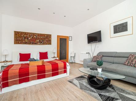. | Pronájem bytu, 1+1, 28 m²