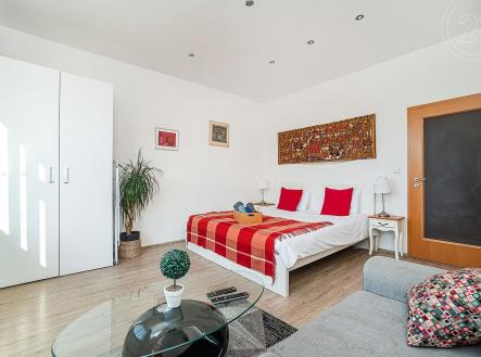 . | Pronájem bytu, 1+1, 28 m²