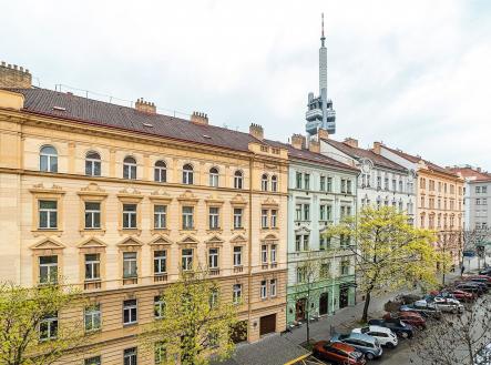. | Pronájem bytu, 3+1, 100 m²