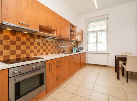 . | Pronájem bytu, 3+1, 100 m²