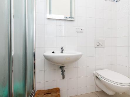 . | Prodej - obchodní prostor, 86 m²