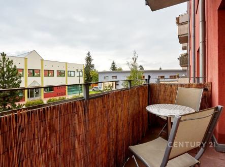 . | Pronájem bytu, 2+kk, 55 m²