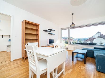 . | Pronájem bytu, 2+kk, 60 m²