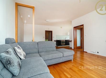 . | Pronájem bytu, 4+kk, 109 m²