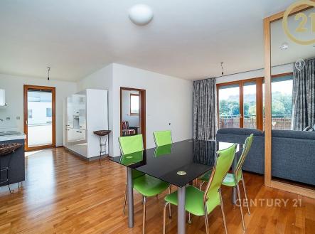 . | Pronájem bytu, 4+kk, 109 m²