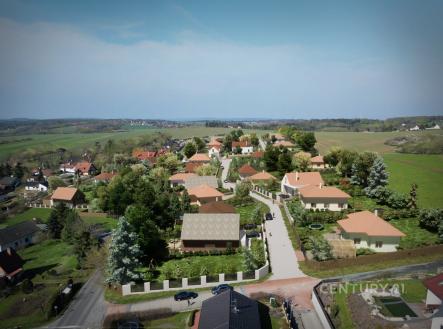 . | Prodej - pozemek pro bydlení, 1 165 m²