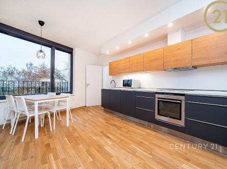 . | Pronájem bytu, 2+kk, 58 m²