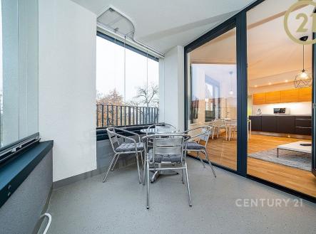 . | Pronájem bytu, 2+kk, 58 m²