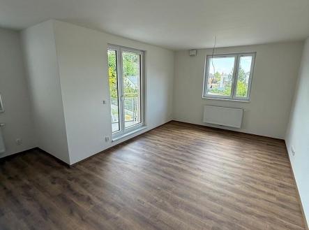 . | Pronájem bytu, 2+kk, 62 m²