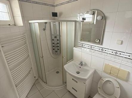 . | Pronájem - dům/vila, 145 m²