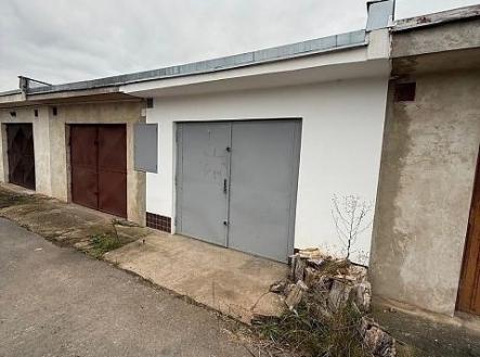 . | Prodej - malý objekt/garáž