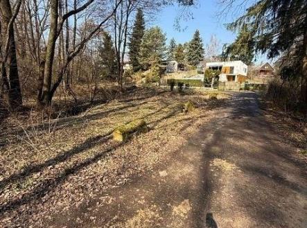 . | Prodej - pozemek, trvalý travní porost, 607 m²