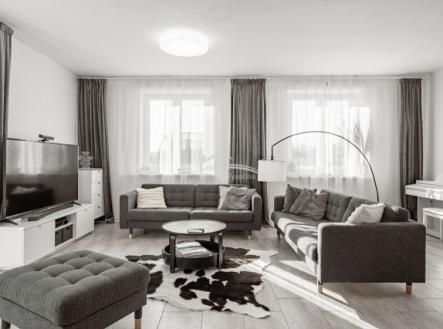 Fotka 16 | Prodej - dům/vila, 480 m²