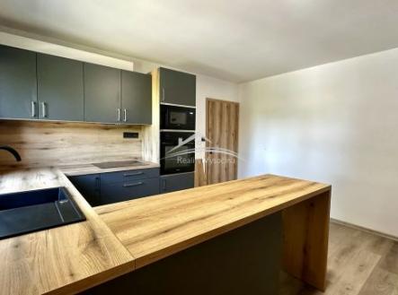 Fotka 2 | Pronájem bytu, 2+kk, 40 m²