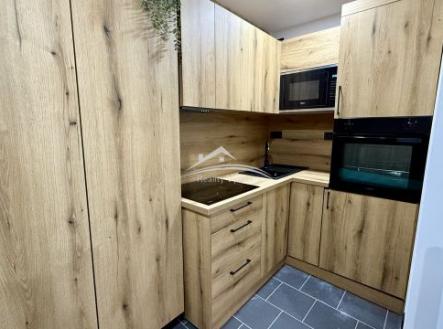 Fotka 2 | Pronájem bytu, 1+kk, 18 m²