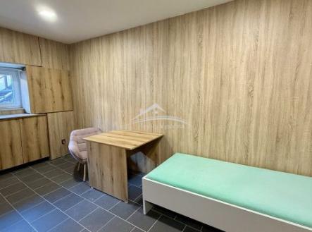 Fotka 4 | Pronájem bytu, 1+kk, 18 m²