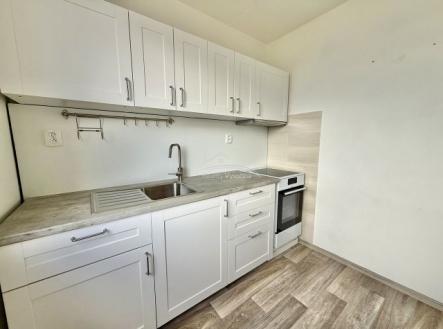 Fotka 2 | Pronájem bytu, 1+1, 40 m²