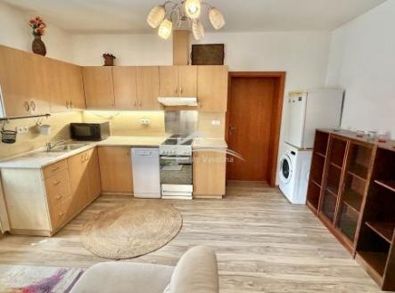 Fotka 2 | Prodej bytu, 2+1, 67 m²