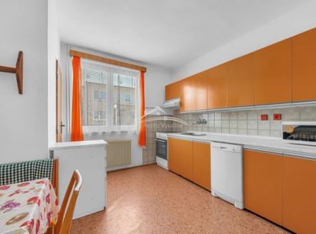 Fotka 2 | Prodej - dům/vila, 270 m²