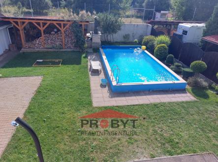 1b | Prodej - dům/vila, 510 m²