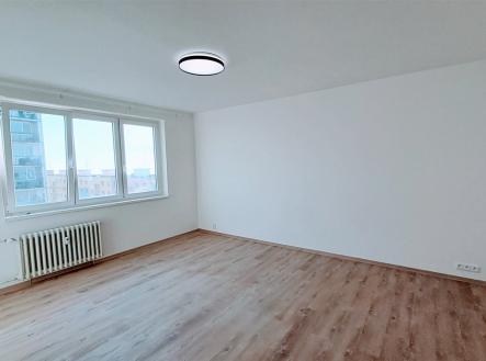 . | Pronájem bytu, 1+1, 34 m²