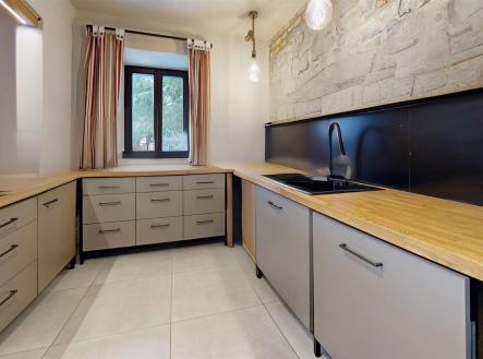 . | Prodej - dům/vila, 500 m²