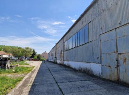 . | Pronájem - skladovací prostor, 500 m²