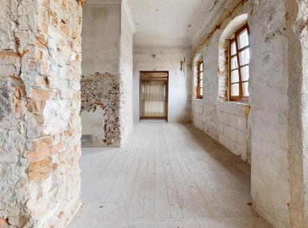 . | Prodej - jiné, 1 032 m²