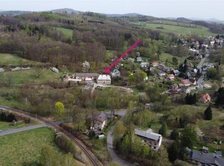 . | Prodej - nájemní dům, 1 570 m²