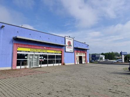 . | Pronájem - obchodní prostor, 1 291 m²