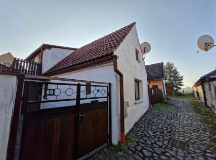 . | Prodej - dům/vila, 108 m²