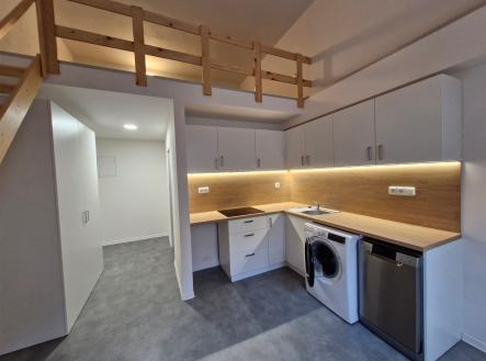 . | Pronájem bytu, 1+kk, 25 m²