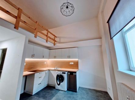 . | Pronájem bytu, 1+kk, 25 m²