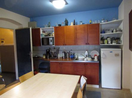 . | Pronájem - kanceláře, 63 m²