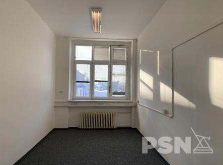 Dostupné kanceláře v Hradci Králové | Pronájem - kanceláře, 18 m²