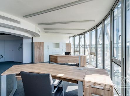 3 | Pronájem - kanceláře, 710 m²