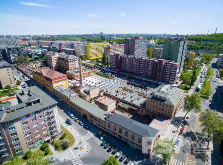 Pronájem skladu/haly, Praha 10 | Pronájem - skladovací prostor, 500 m²