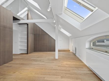 3 | Pronájem bytu, 3+1, 129 m²