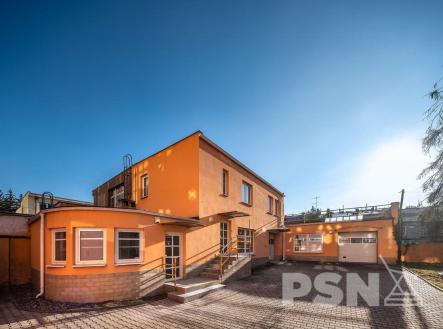 Prodej komerční nemovitosti | Prodej - kanceláře, 220 m²