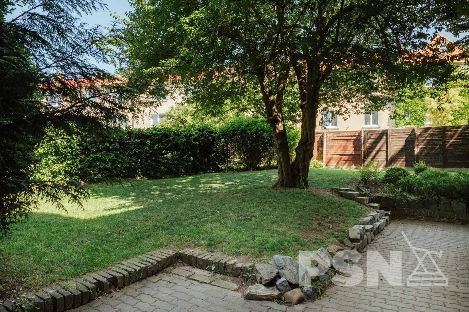 Útulný byt v domě se zahradou