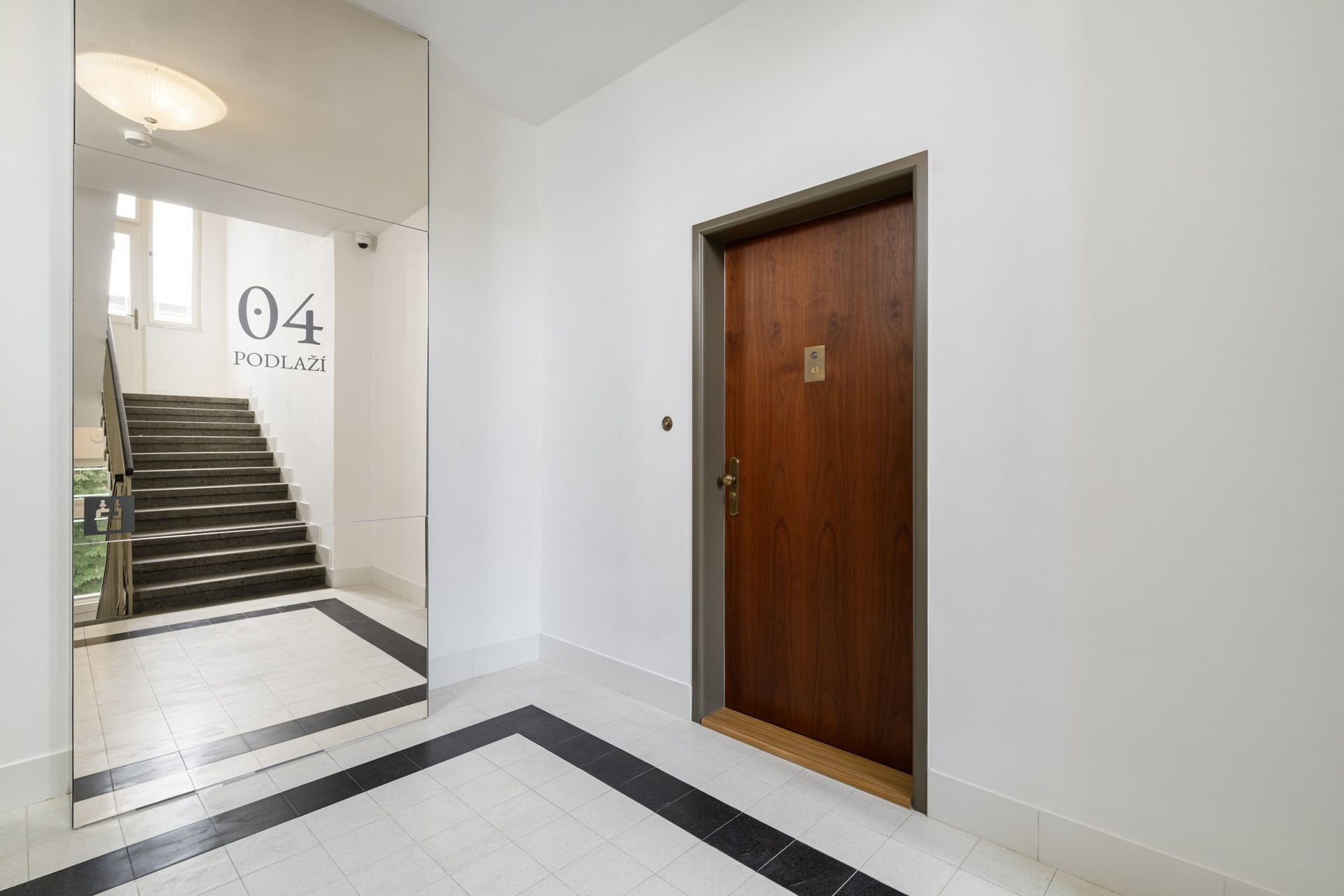 Elegantní byt 3+kk na Vinohradech