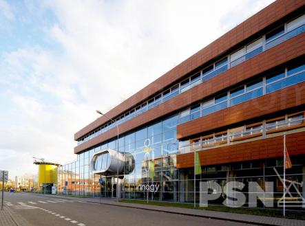 Pronájem - obchodní prostor, 413 m² obrázek