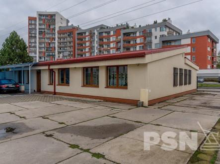 Pronájem - kanceláře, 32 m² obrázek
